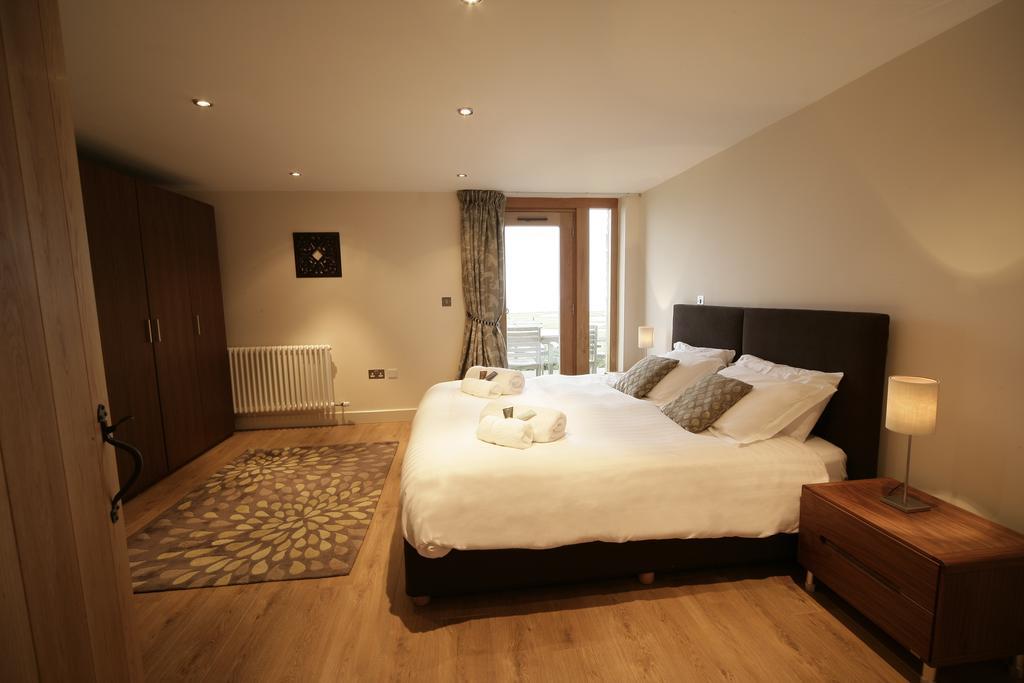 Вилла The Stables 1 - Llyn Peninsula Нефин Экстерьер фото